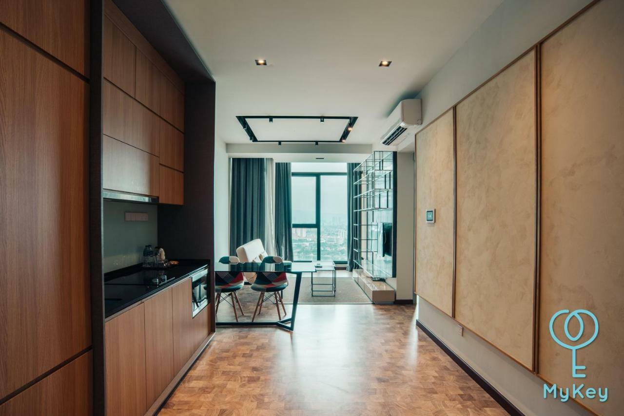 Expressionz Professional Suites By Mykey Kuala Lumpur Exterior photo A kitchen in a condominium